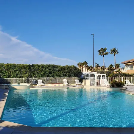 Appartement Cap Hermes Vue Port T2 40m2 Climatise 4 Personnes Fréjus