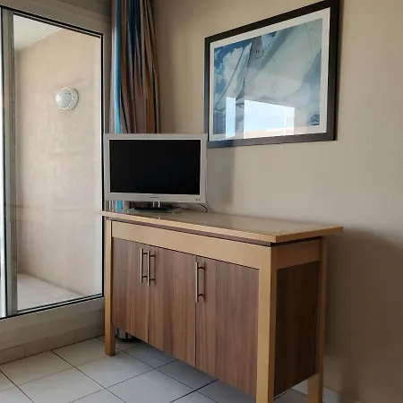 Cap Hermes Vue Port T2 40m2 Climatise 4 Personnes Appartement