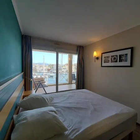 Cap Hermes Vue Port T2 40m2 Climatise 4 Personnes Appartement