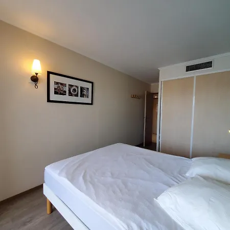 Cap Hermes Vue Port T2 40m2 Climatise 4 Personnes Appartement